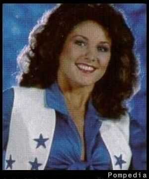 File:Dallas Cowboys Dawan McPeak 1981 Y1.jpg