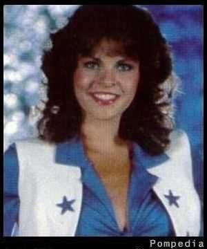 File:Dallas Cowboys Meladie Mitchell 1981 Y1.jpg