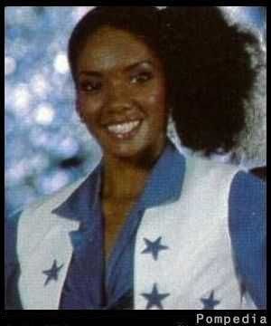 File:Dallas Cowboys Cheryl Balderas 1981 Y2.jpg
