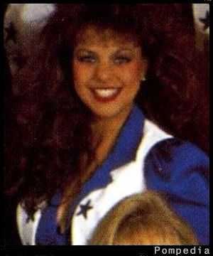 File:Dallas Cowboys Stacy Malmay 1991 Y1.jpg