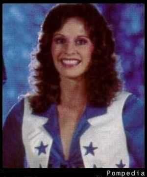 File:Dallas Cowboys Tonya Turner 1981 Y1.jpg