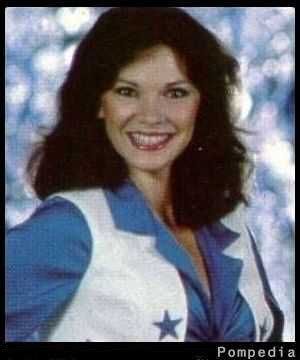 File:Dallas Cowboys Melinda May 1981 Y1.jpg