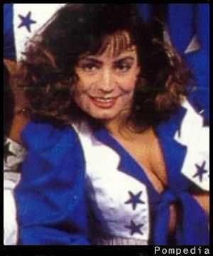 File:Dallas Cowboys Susan Goldi 1990 Y3.jpg