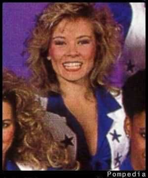 File:Dallas Cowboys Carla Waddill 1990 Y1.jpg