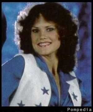 File:Dallas Cowboys Annette Bilbrey 1981 Y2.jpg