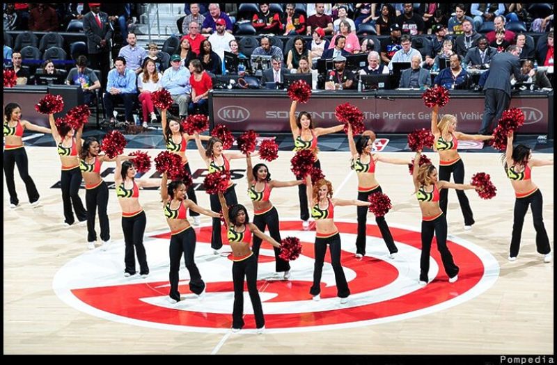 File:Atlanta Hawks Squad 2016.jpg